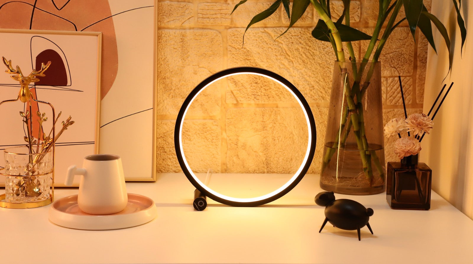 Designnest Round Table Lamp |Heng| Touch Σφαιρική διακοσμητική λάμπα διαμέτρου 25 εκατοστών με ροοστάτη αφής (Μαύρο)
