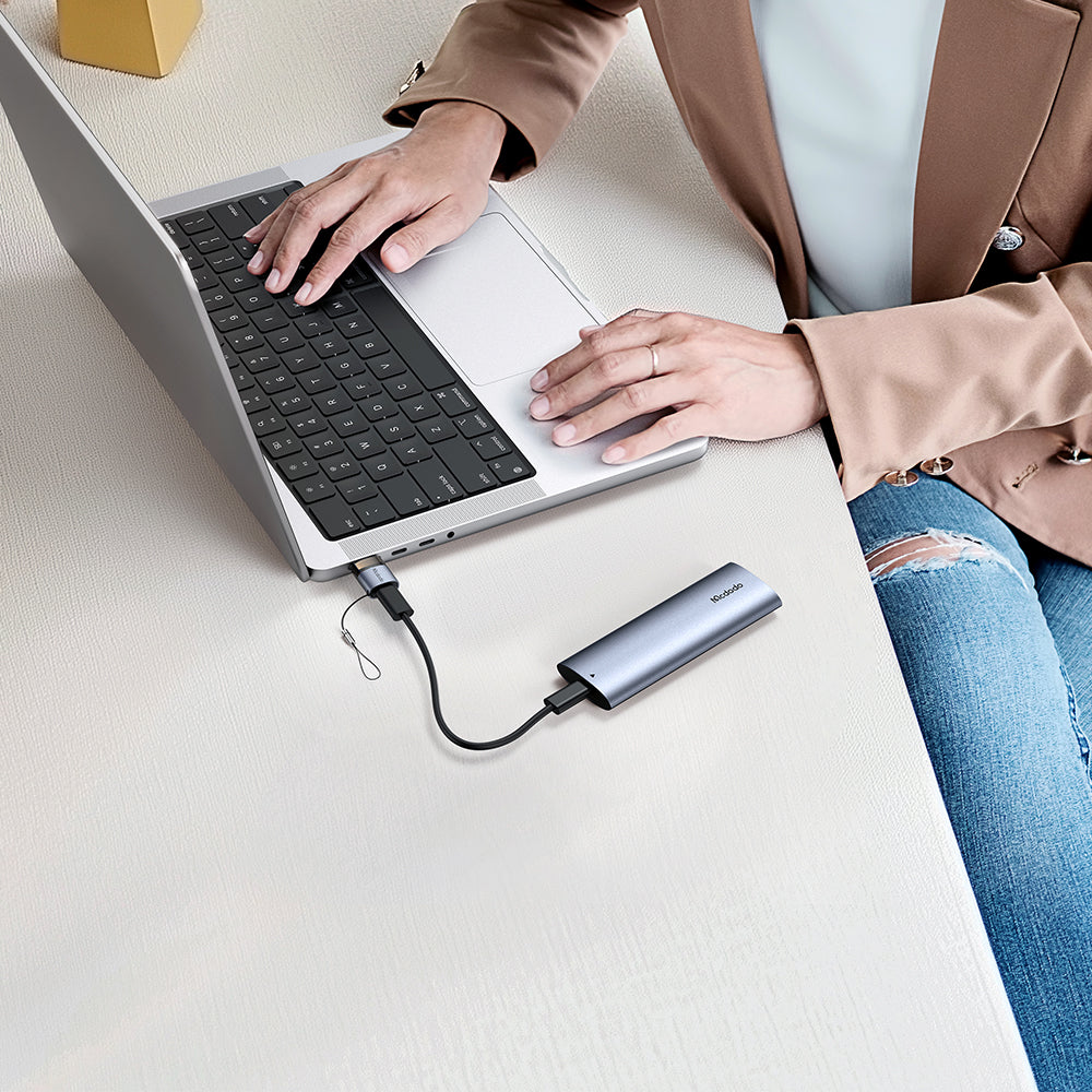 Mcdodo - OTG Adapter (OT-7580) - Type-C to USB3.0, Aluminium Alloy, Charging&Data Sync, with Indicator Light, Lanyard - Black