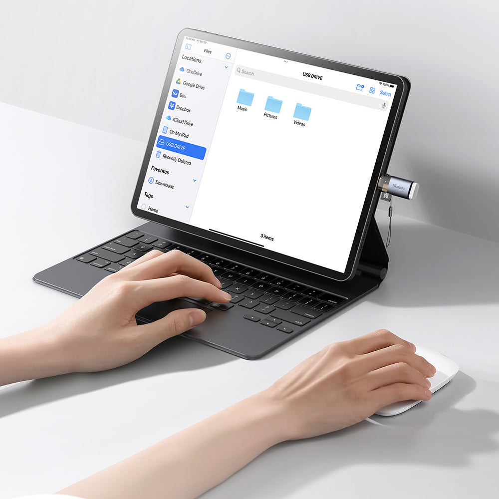 Mcdodo - OTG Adapter (OT-7850) - USB to Lightning, with TF Card Reader, Fast Data Transfer, 480Mbps, LED, Lanyard - Black