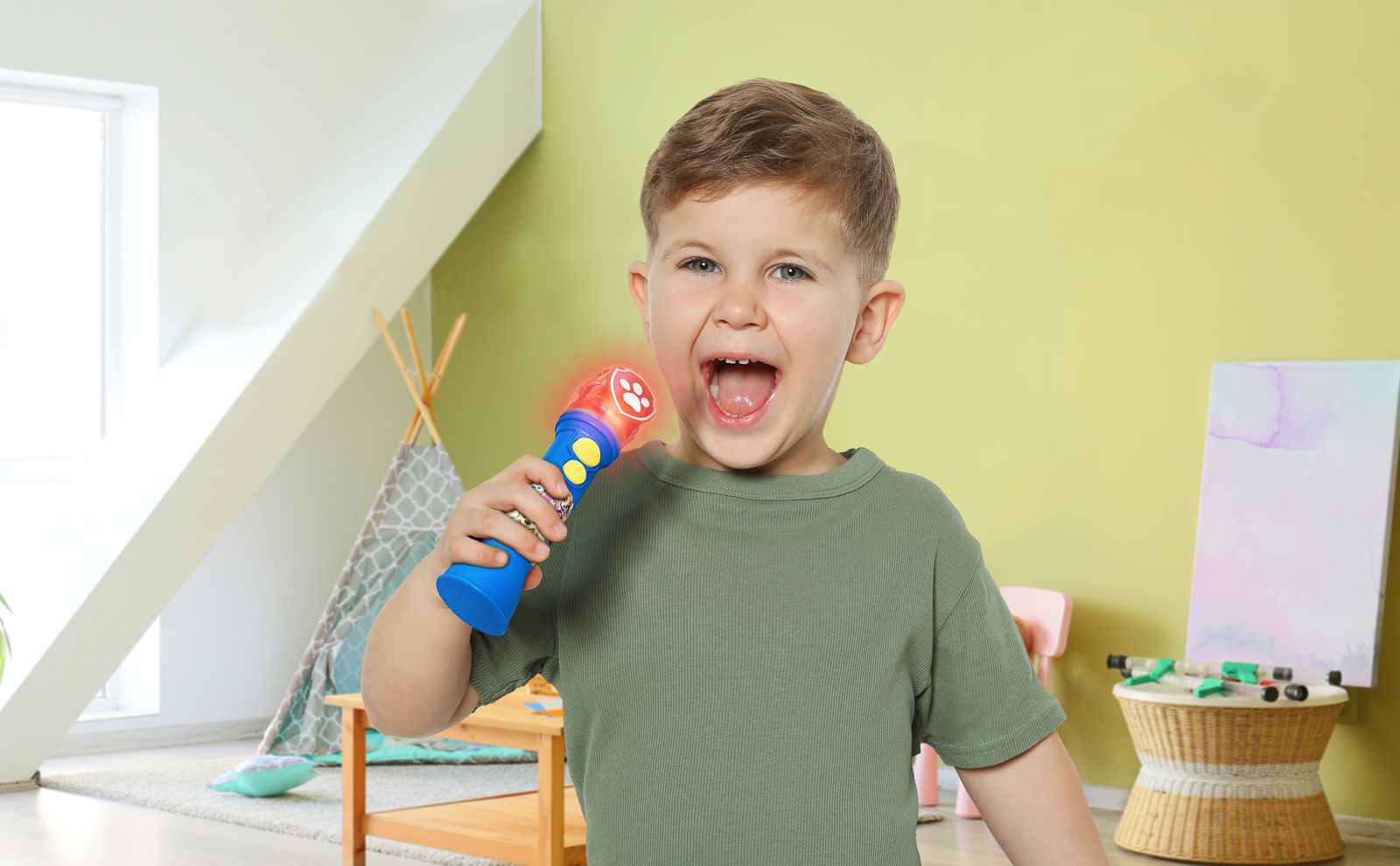 eKids Paw Patrol Ασύρματο Μικρόφωνο Karaoke για παιδιά με ενσωματωμένη μουσική, φωτισμό, Sound Effects (PW-070) (Κόκκινο/Μπλε/Κίτρινο)