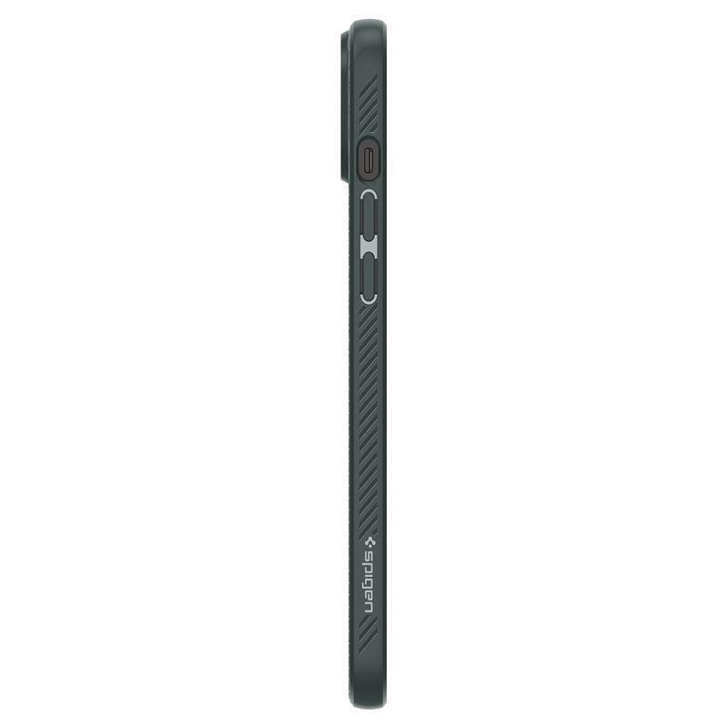 Η πλάγια όψη μιας σκούρας πράσινης θήκης Spigen Liquid Air iPhone 15 Plus αναδεικνύει τη λεπτή, ανάγλυφη σχεδίασή της με τεχνολογία Air Cushion, υπερυψωμένα καλύμματα κουμπιών για ένταση και ισχύ και ακριβή διακοπή της κάμερας, συνδυάζοντας προστασία με κομψό προφίλ.