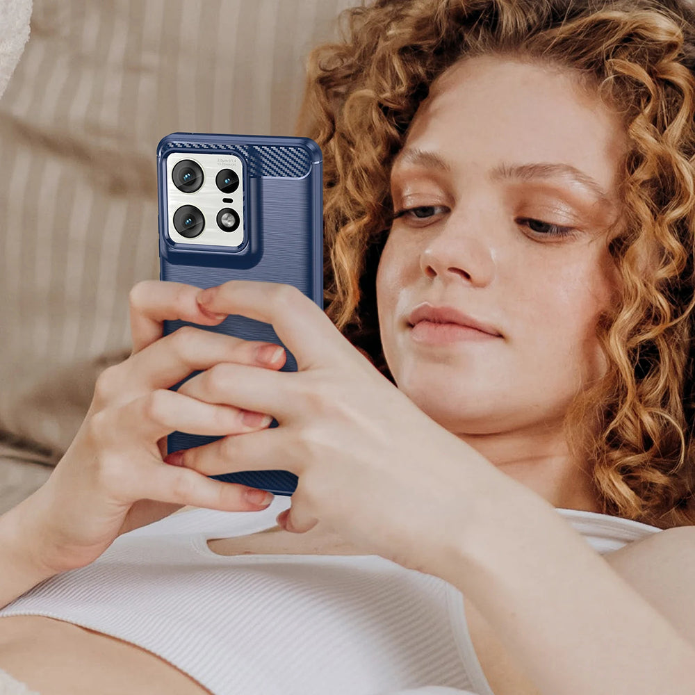 Techsuit - Carbon Silicone - Motorola Edge 50 Pro - Black