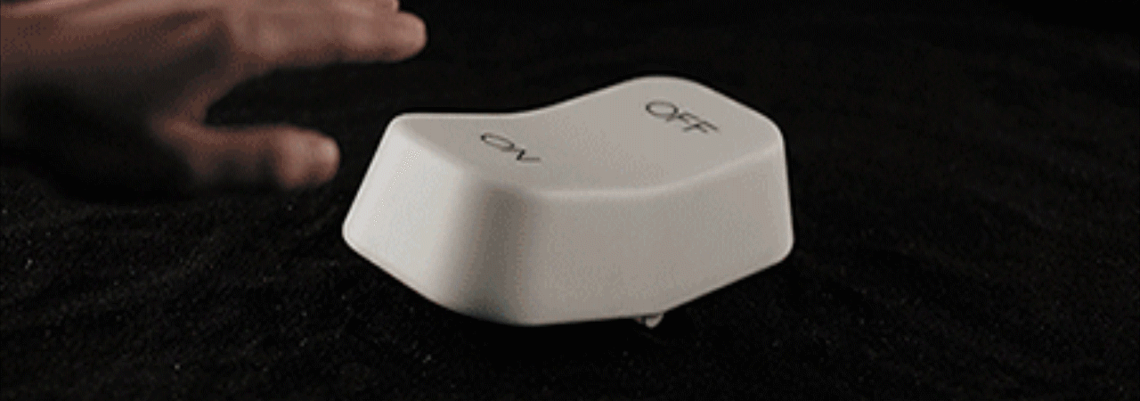 Designnest® ON-OFF Lamp |MUID| Φωτάκι νυκτός με Αισθητήρα Κλίσης & Επαναφορτιζόμενη Μπαταρία από μαλακή σιλικόνη (κίτρινο/Warm)