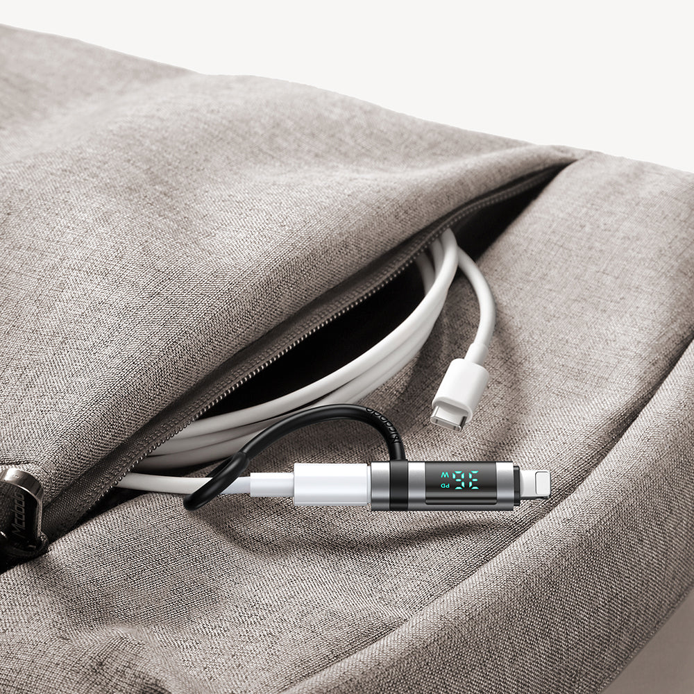 Mcdodo - Adapter Pigeon Series (OT-2610) - with Silicone Hook, Aluminium Alloy, USB-C to Lightning 36W, HD LED Display - Black