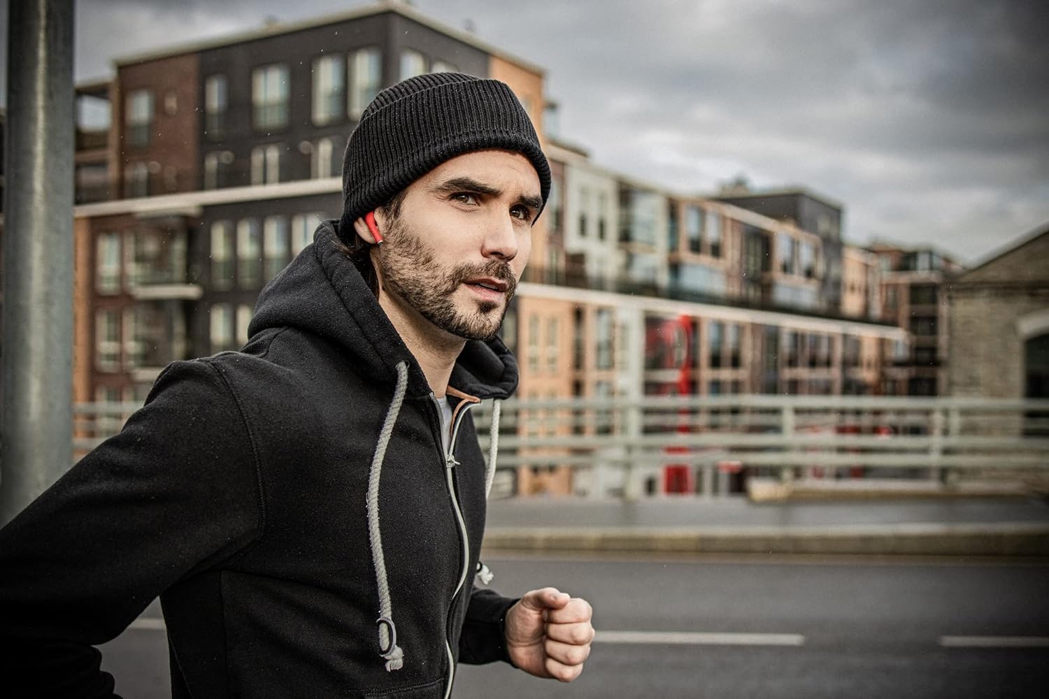 Defunc TRUE SPORT Bluetooth 5.2 Ασύρματα Αθλητικά True Wireless Ακουστικά με θήκη (κόκκινο)