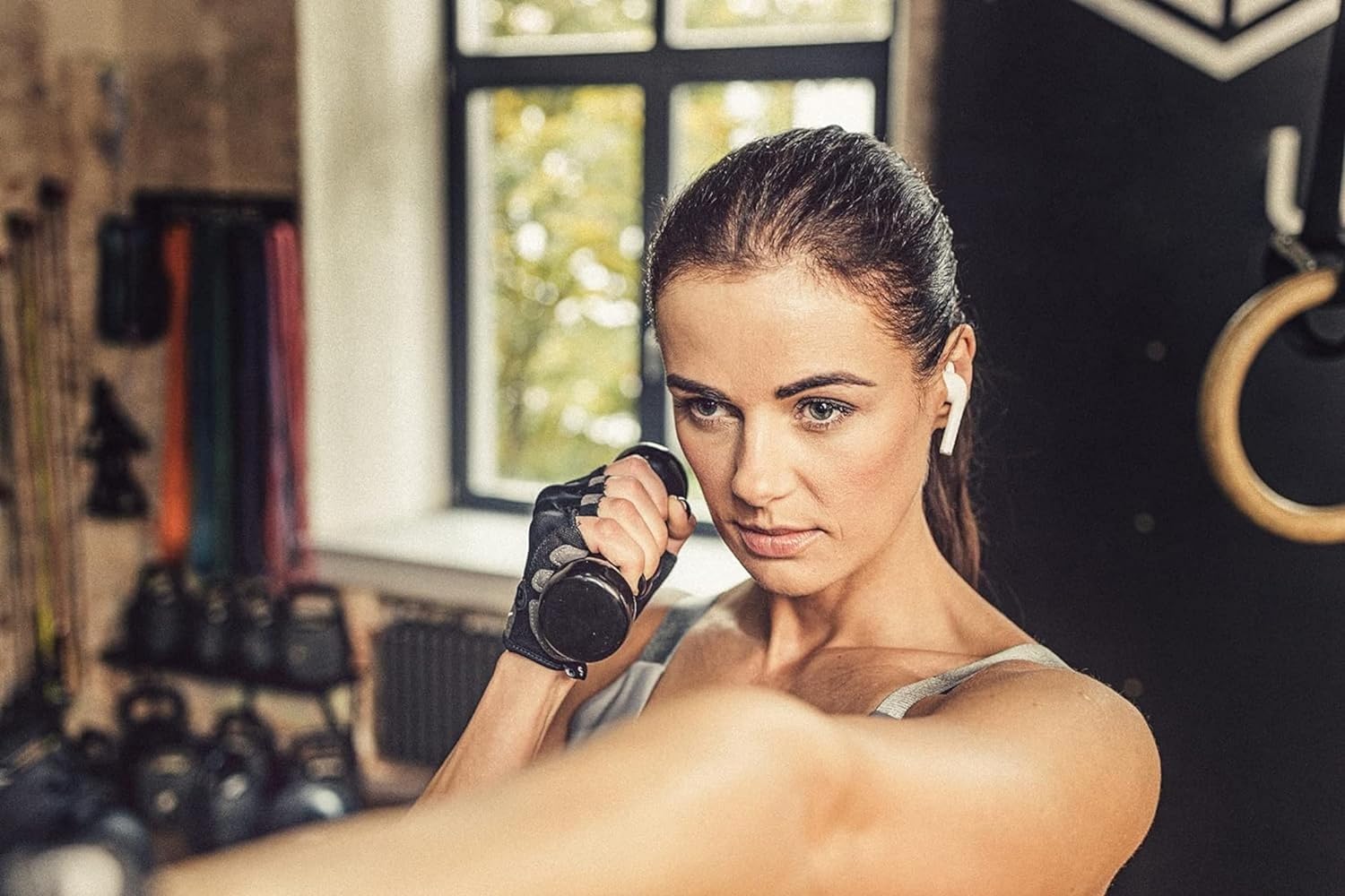 Defunc TRUE SPORT Bluetooth 5.2 Ασύρματα Αθλητικά True Wireless Ακουστικά με θήκη (λευκό)