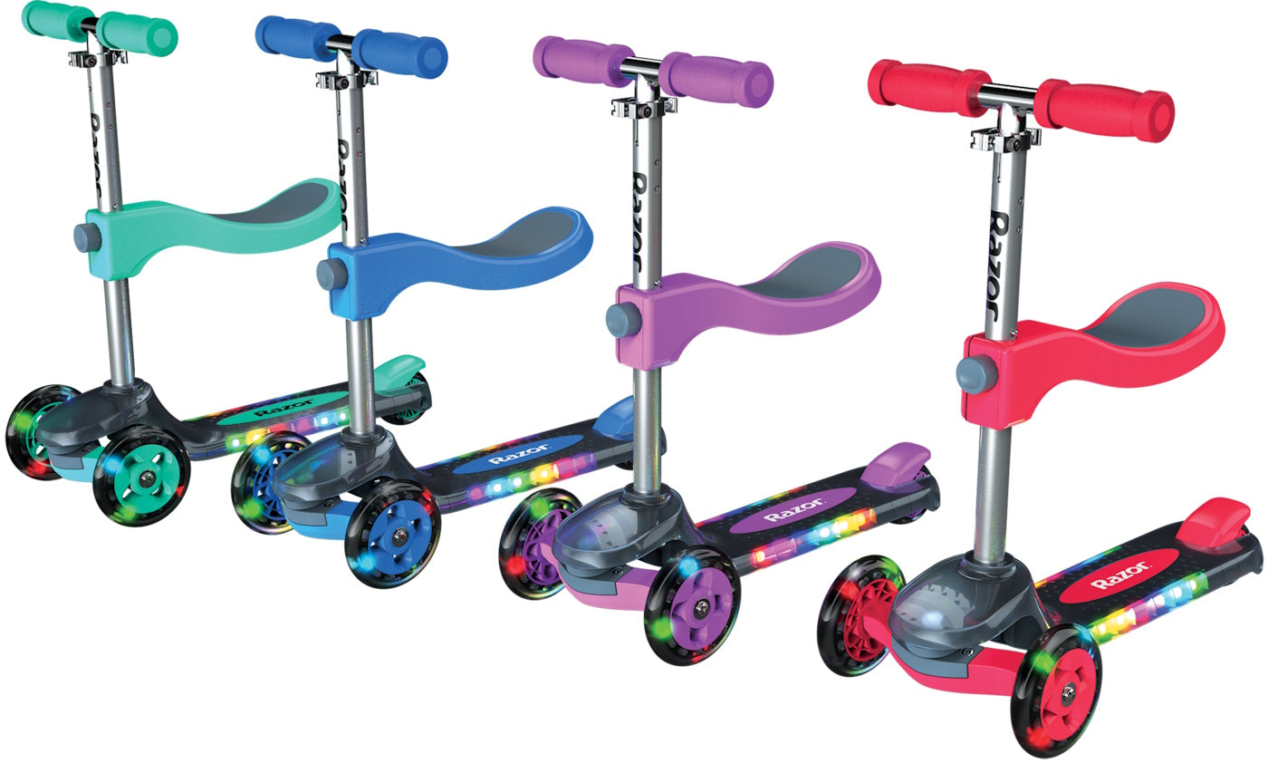 Razor Rollie Τρίτροχο παιδικό πατίνι με αφαιρούμενο καθισματάκι για παιδιά 2,5+ ετών σε χρώμα ροζ