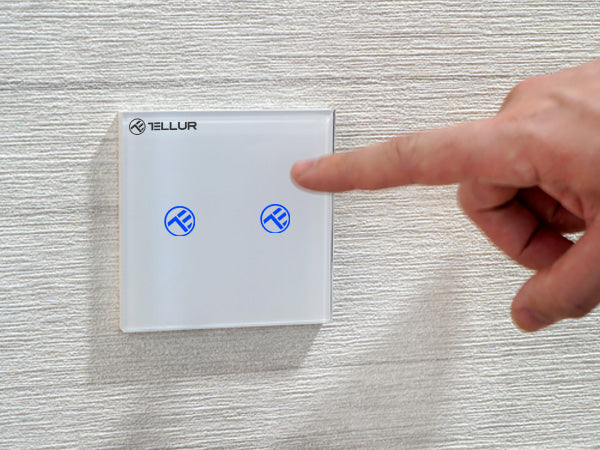 Tellur WiFi Switch 2 Ports 1800W Έξυπνος διακόπτης WiFi 2 θυρών σε λευκό (TLL331491)