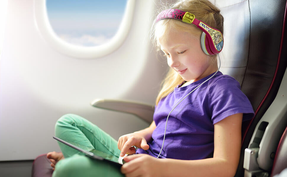 eKids Barbie Ενσύρματα Ακουστικά με ασφαλή μέγιστη ένταση ήχου για παιδιά και εφήβους (BE-140) (Λευκό/Ροζ)