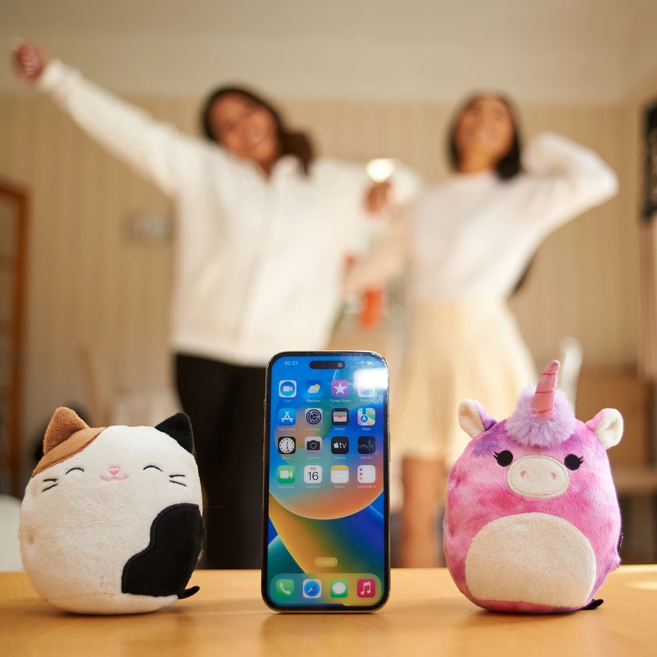 Lazerbuilt Squishmallows Lola the Unicorn – Plush Speaker Bluetooth Ηχείο με Λούτρινη Υφή